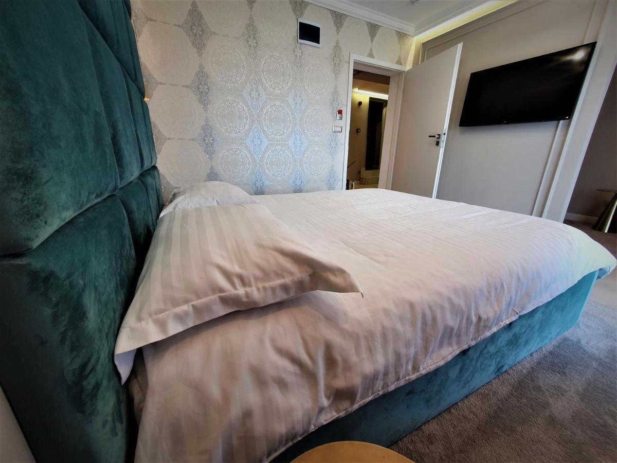Hotel Casa Campeanu à Glod  Extérieur photo